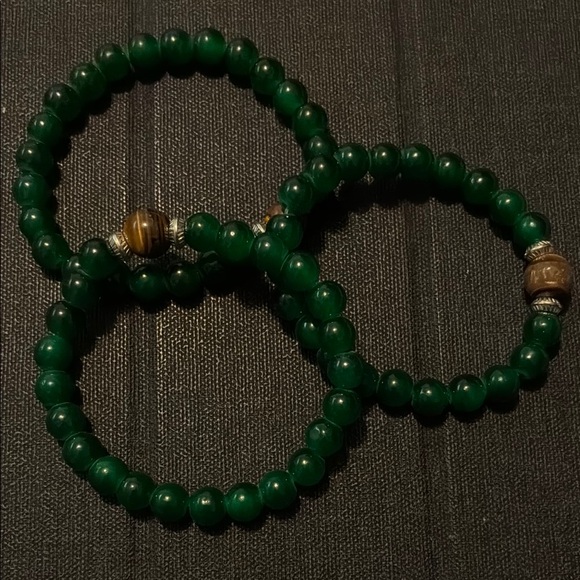 Jewelry - 💥Green Beaded Bracelet Set 3pc set Hand Crafted glass beads with tiger eye 👁️